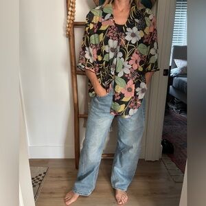 American Vintage Black Floral Button-Up Blouse